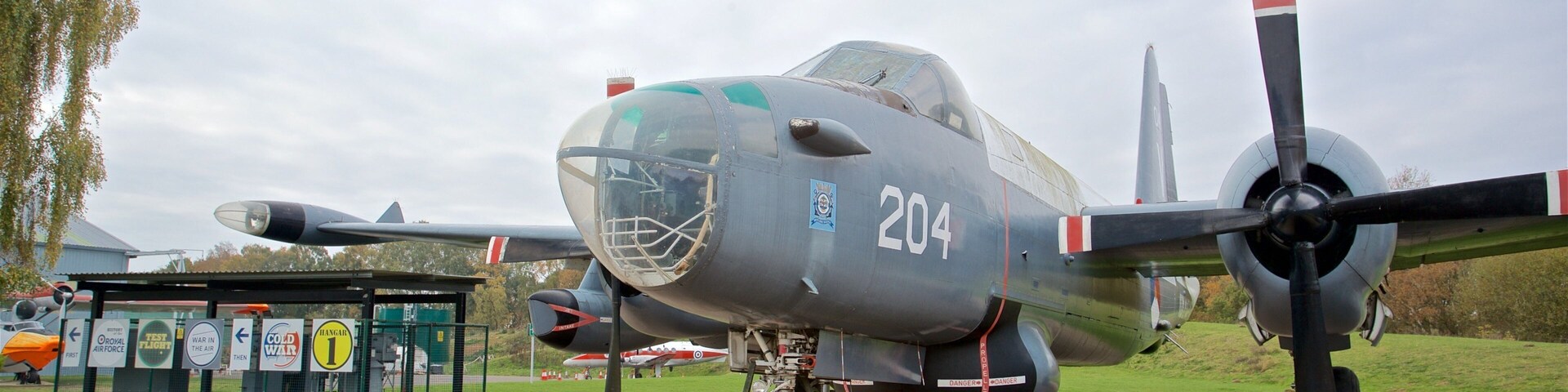 Cosford Royal Air Force Museum mostrando aeronave