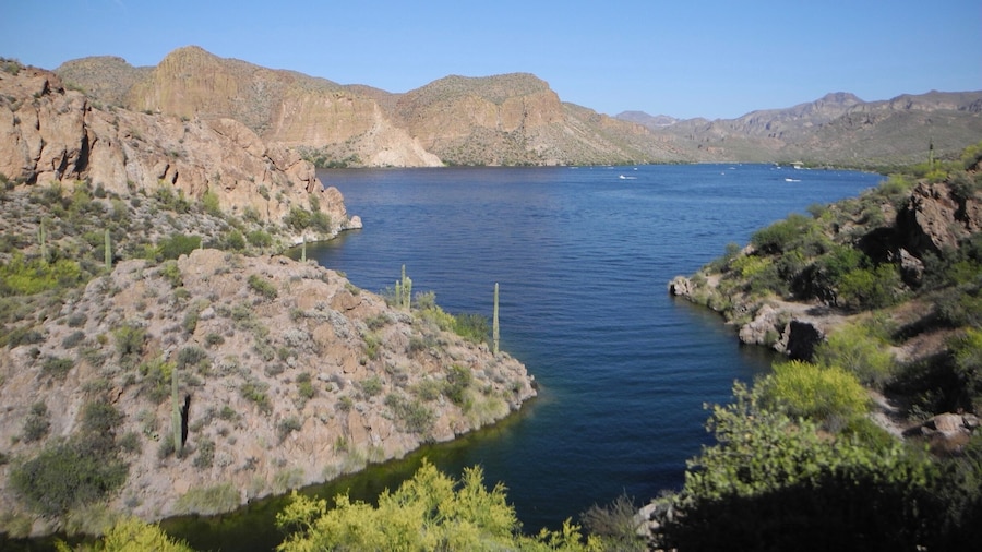 Canyon Lake is one of four reservoirs that were formed by the damming of the Salt River in the U.S. state of Arizona. The lake was formed by the Mormon Flat Dam, which was completed in 1925 after two years of construction.
#AboveItAll