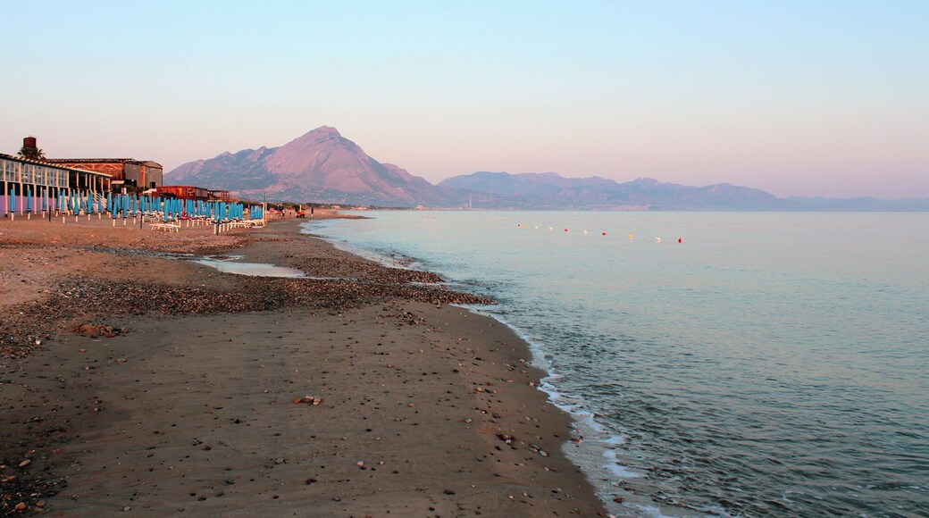 Campofelice di Roccella