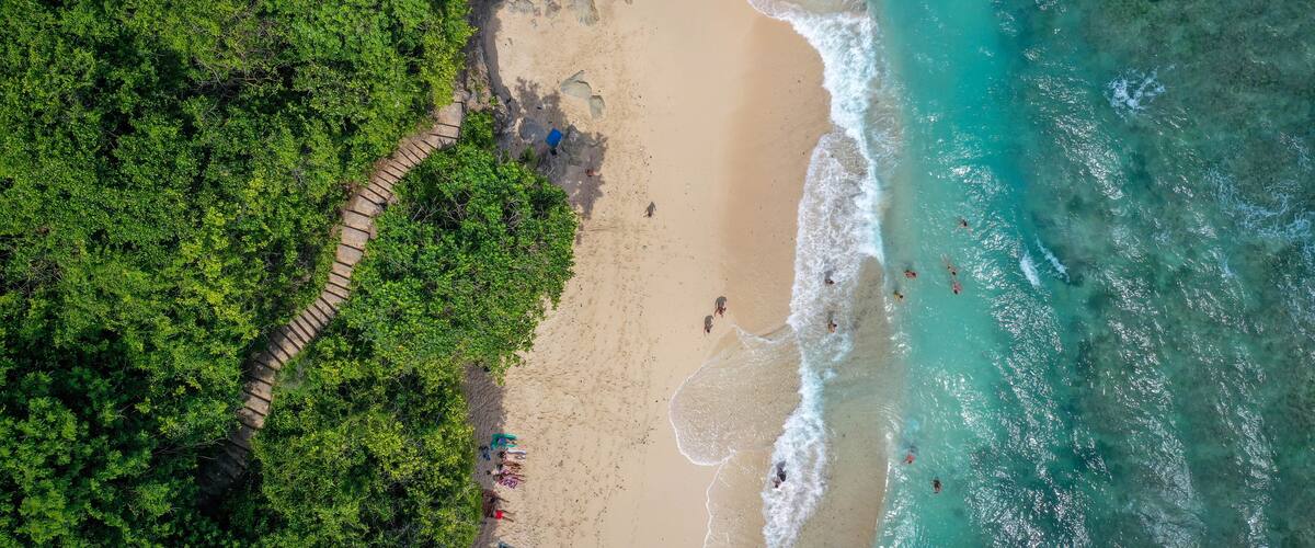Aerial view of Green Bowl beach, Bali, Indonesia, Shutterstock ID 1321683617, Purchase Order: SP-2072, Order Number: Hotels.com Go Guides, Other: Lee Ban Twan
