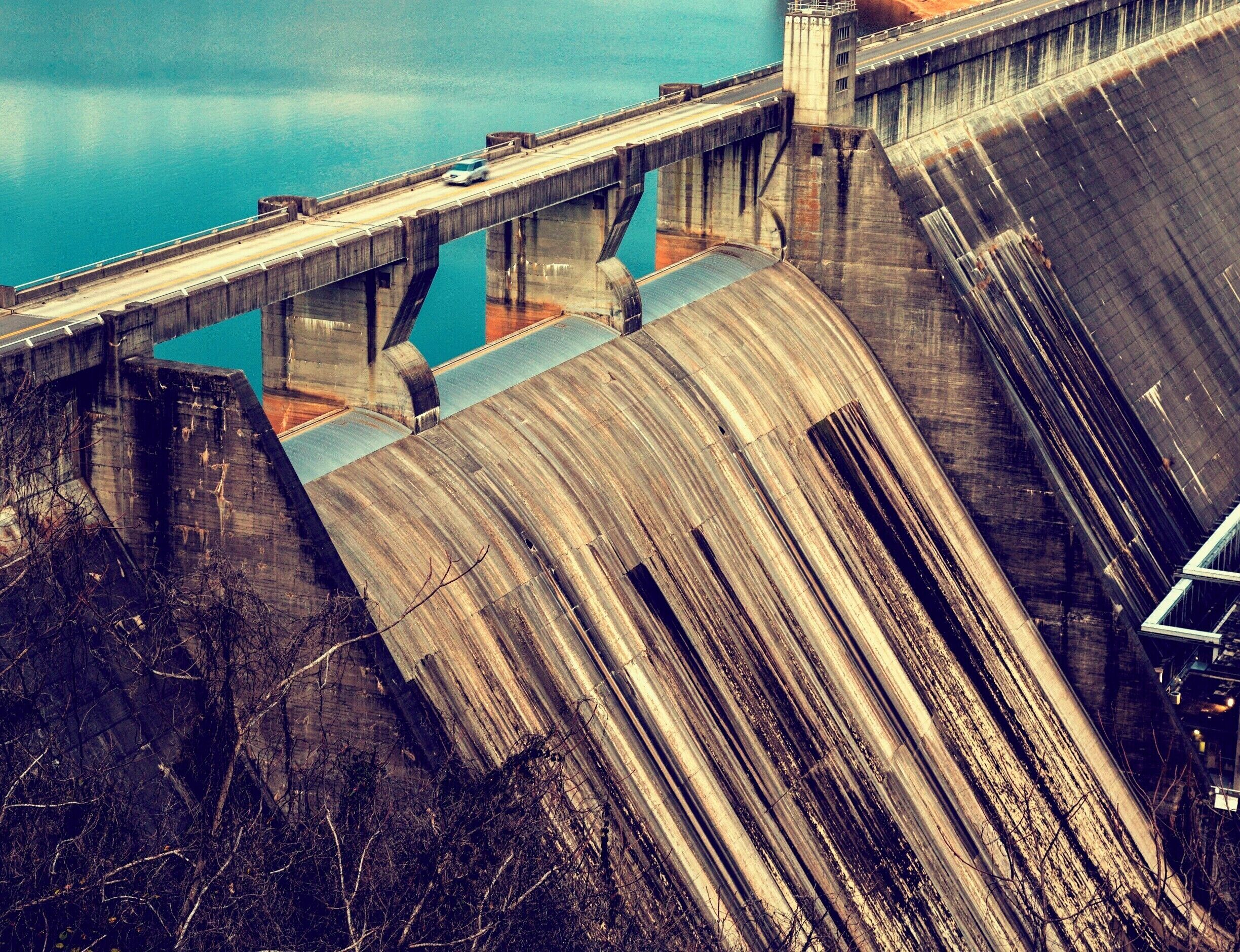 Found a nice overlook on my trip down to Atlanta. I have decided to leave for any trip a hour early and find something I haven't seen in-between. This time it was the dam. I got there about 15 minutes before sunset. this is the backside, currently not overflowing. 