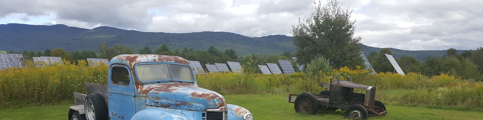 Vintage truck and tractor out back of cider mill in Stowe, VT! #Adventure