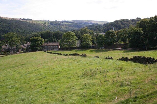 Farmland above Saw Hill. Looking S from Oak Lane.