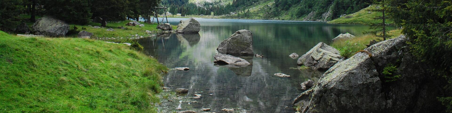 Laghetto alpino in Val Cama