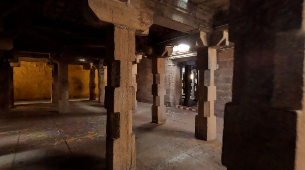 Corridors of 1000 years old Hindu god shiva temple from Tamil Nadu, India