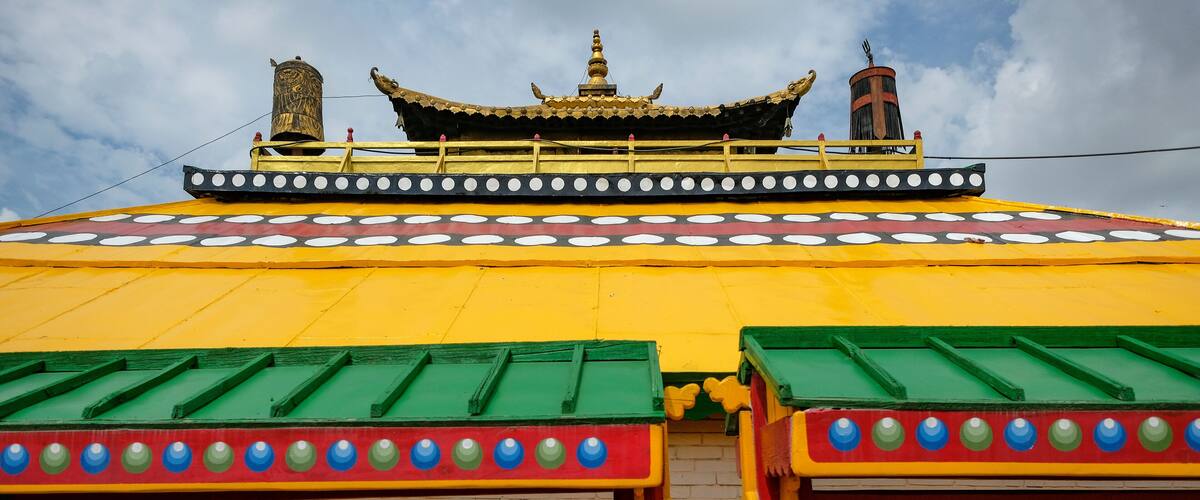 Views of the Gandantegchinlen Monastery in Ulaanbaatar, Mongolia.