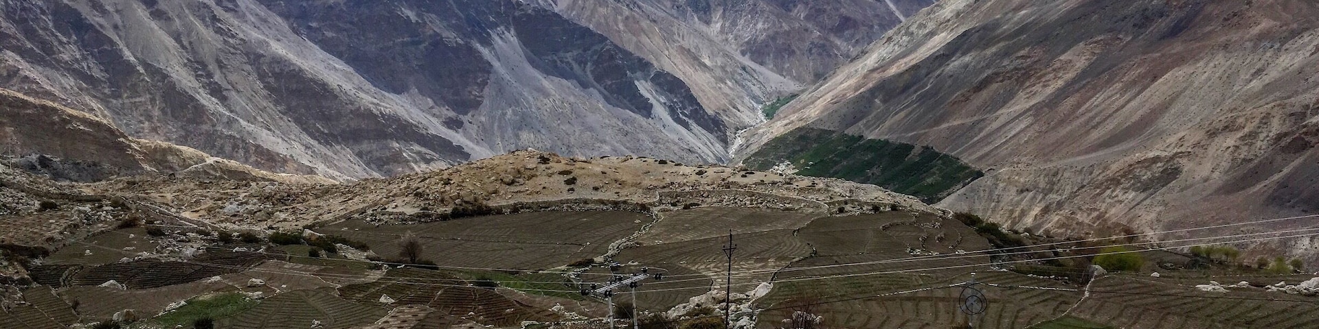 Some of the beautiful and breathtaking landscapes can be encountered while you’re doing a road trip #mountains