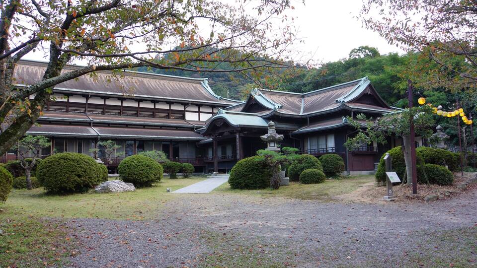 Kotohira-cho Assembly Hall 琴平町公會堂