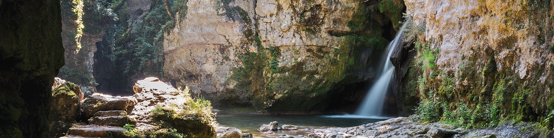 #trovember. A place full of charm and romance, especially when the light is low. For those who don't know this place, come early or late of the day to avoid those who know this place!