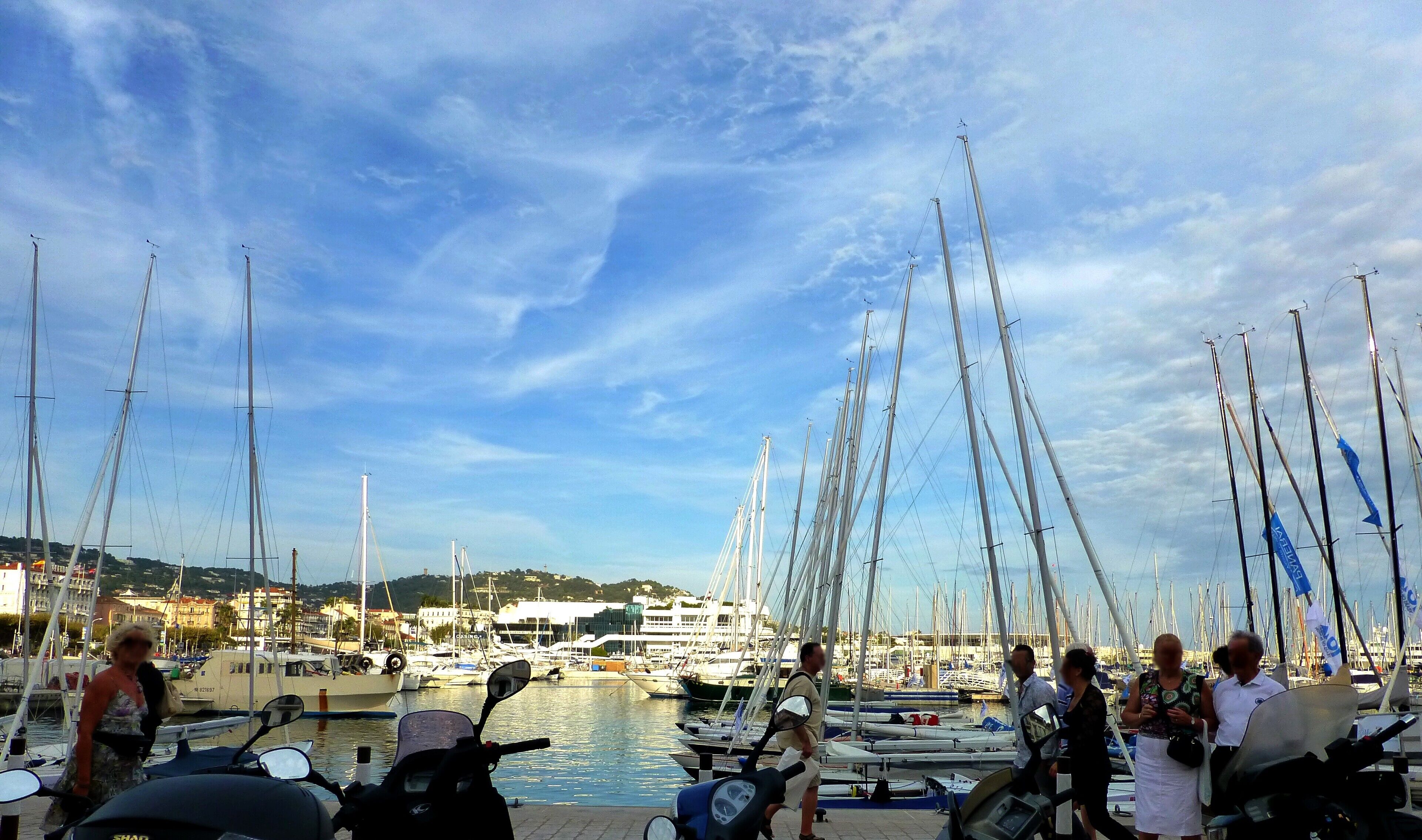 Cannes - Le Vieux Port