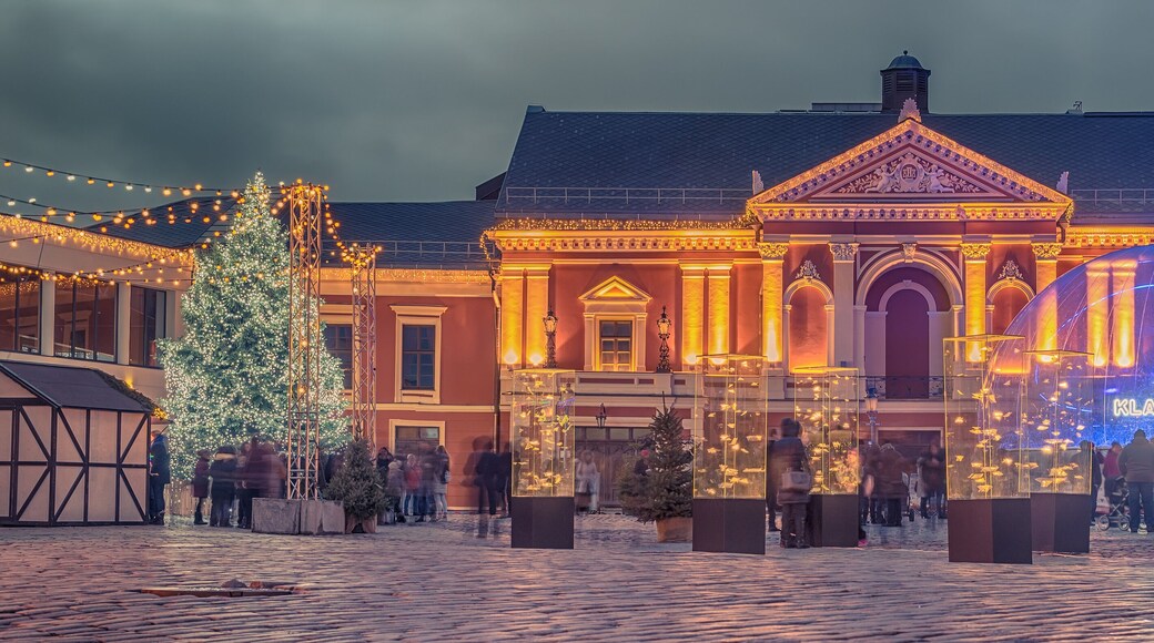 Klaipeda, Lithuania: Christmas lights and decorations in Theatre square