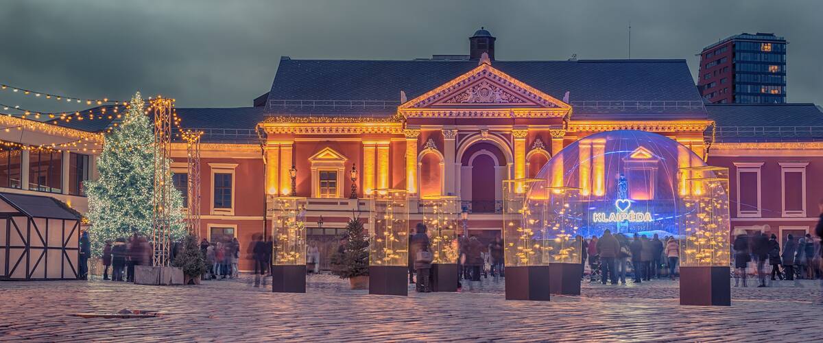 Klaipeda, Lithuania: Christmas lights and decorations in Theatre square