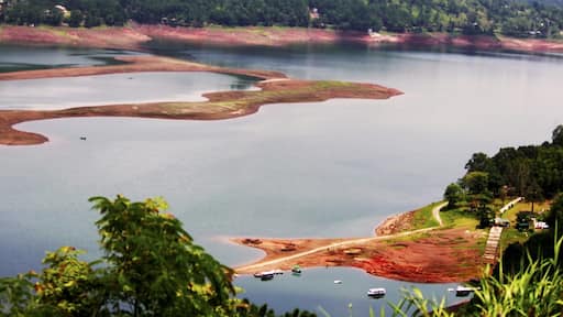 #lakeview #travelerslife
#northeast
#india