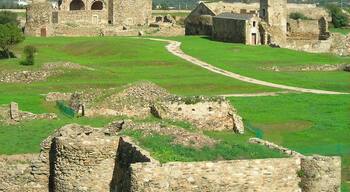 Roses, Ciutadella This is a photo of a historical area indexed in the Catalan heritage register of Béns Culturals d'Interès Nacional and the Spanish heritage register of Bienes de Interés Cultural under the reference RI-53-0000029.