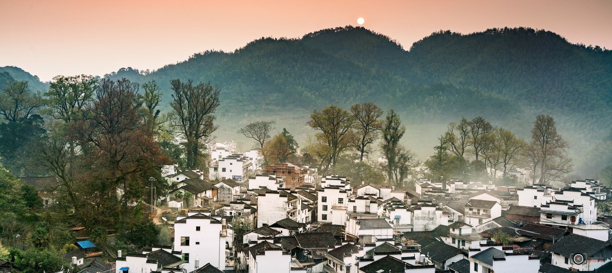 The Most Beautiful Village At China II 婺源Wuyuan- China
"人生過客匆匆，相機抓住每個剎那，與我擦肩而過的人和事"