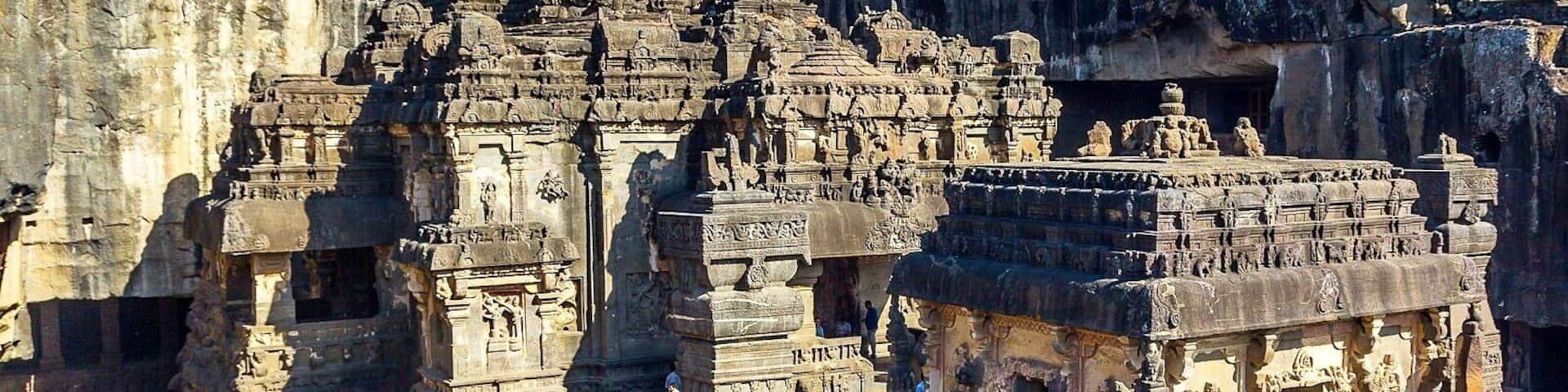 Cave temples of Ellora. A huge complex of buddhist, hindu and jain temples carved into the rock, not far from Aurangabad. It is one of the most important sights of ancient India and you can find it on UNESCO list for years.
#india #architecture
#temple
#ellora
#unesco