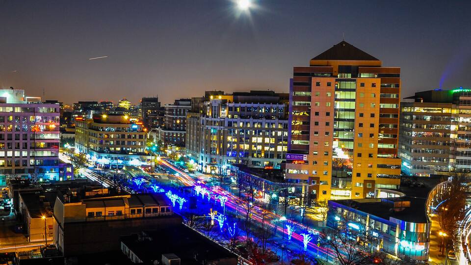 Supermoon over Clarendon