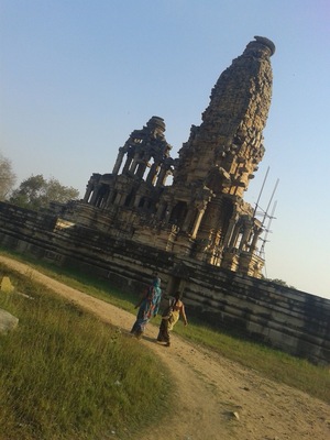 People said this temple is made by gosts..... Nd all the stones are just one on one no cement no anyother substance used to make this.. 30km from morena dist.