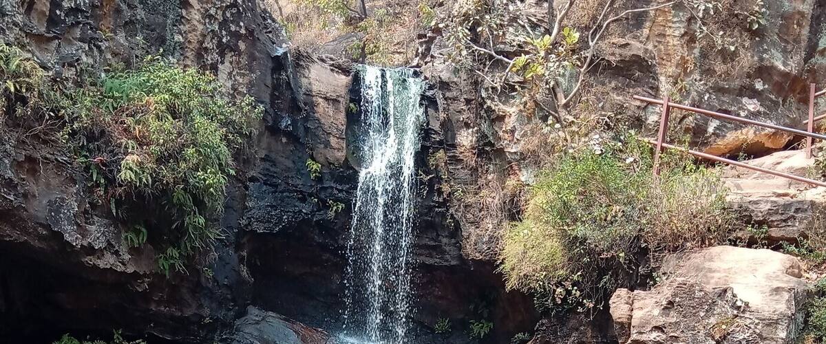 Natural swimming pool. Pachmarhi, Satpura range