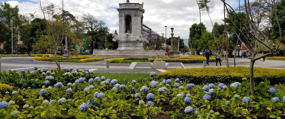 Plaza España en Zona 9, Ciudad de Guatemala