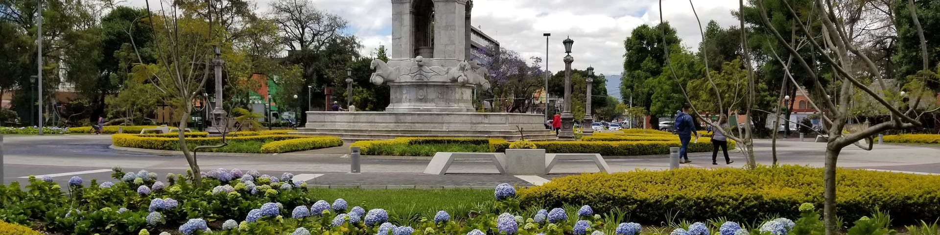 Plaza España en Zona 9, Ciudad de Guatemala