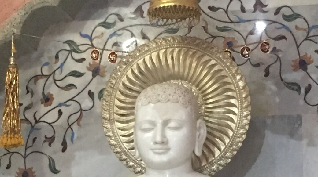 It's beautiful place well middle of hills near Amravati in state of Maharashtra- India. This is holy place for Digambar Jain community. Well & neatly preserved. We have very good climate, nature's beauty & off course huge water fall. On hills we have 52 different temples where very old Jain idols are worshiped even today.