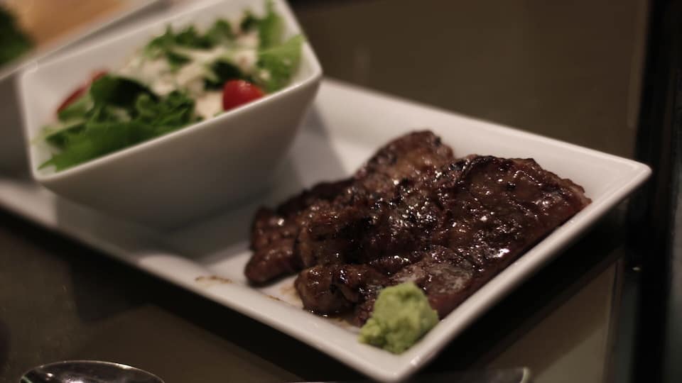 #TroveOn Sendai's beef cow tongue a.k.a. gyutan/牛タン at Aobatei 青葉亭 #FoodieFinds
Tasty, charcoal meat that was not surprisingly chewy as I'd expect. It's like regular meat. I got the gyutan set menu that comes with salad and soup.
Located at S-pal building on the first floor. Spotted this restaurant while wandering around Sendai Station. 3.51 at tabelog though IJS. Legit.
When I was traveling around up north, I was collecting shinkansen badges because JR East had a promo to give away badges when you visit specific stations, Sendai Station is one of them. I had a JR Pass so I said, why not? The train ride took about three hours back and forth. Shinkansen took a lot of my time in Japan. I got there around afternoon already so I had to account the other three hours going back to Annaka at night. I just hang around Sendai Station and like any Japanese stations, wandered around looking at omiyage stuffs and found myself a restaurant that serves gyutan.
