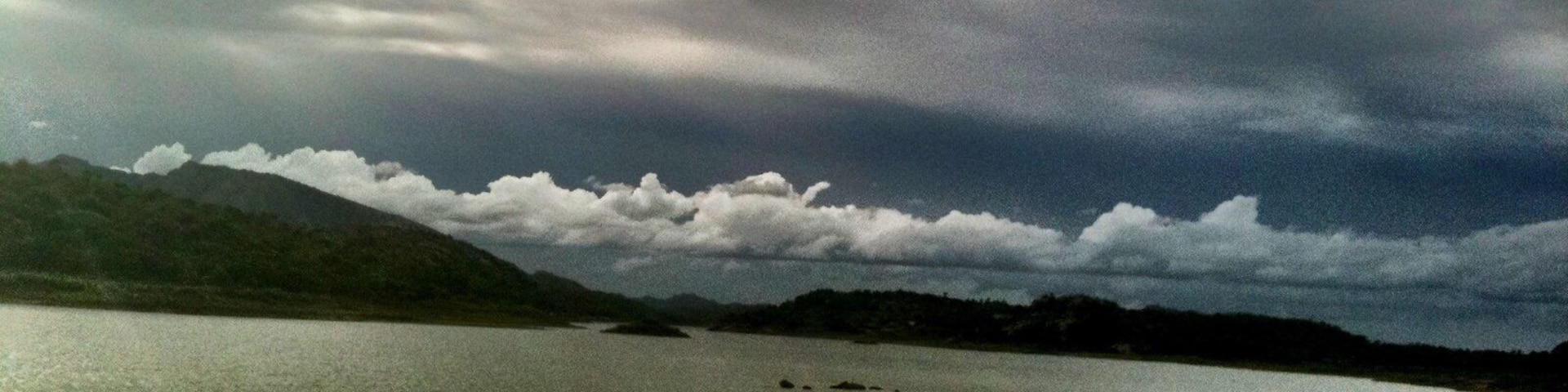 This is a hidden gem near bengaluru, we stumbled upon it by sheer luck. A stunning lake in the middle of nowhere.