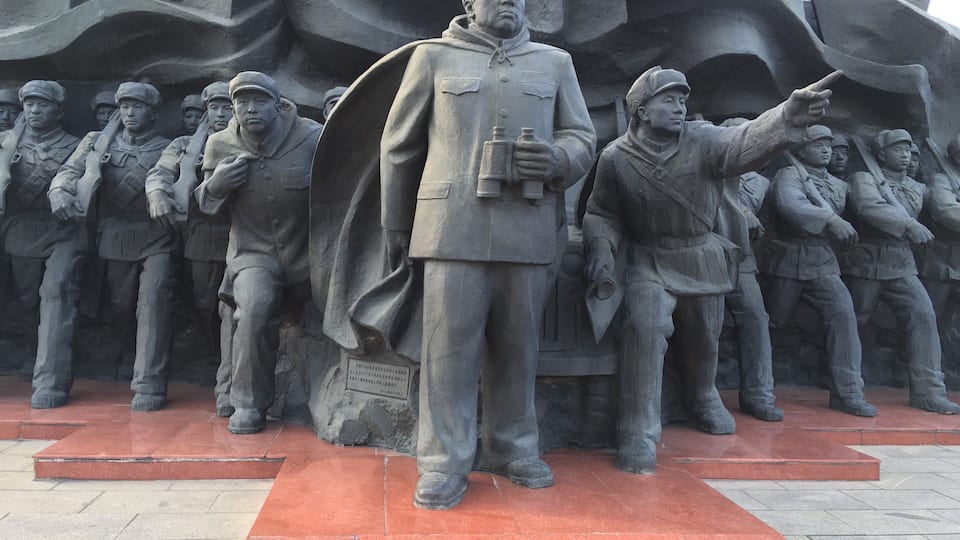 Monument at the Broken Bridge in Dandong