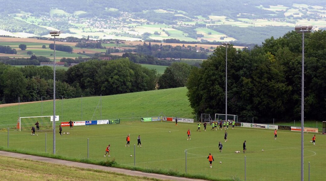 Terrain des 5 Communes in Chamblon (VD), Switzerland