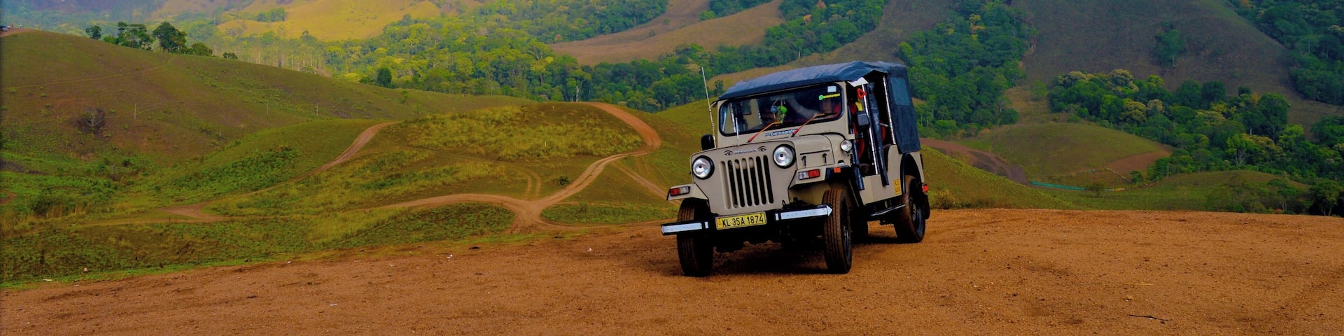 Jungle Safari, Incredible India #storiesofindia #peace #keraladaries #keralastories #rainbow #skylover #lifeatexpedia #likealocal #forest #nationalpark