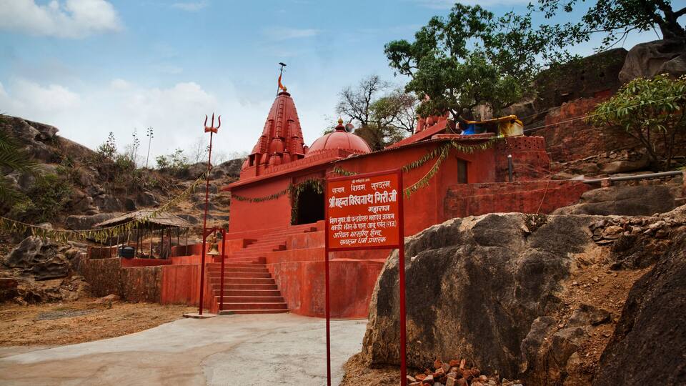 Hindu temple at Mount Abu, Sirohi District, Rajasthan, India