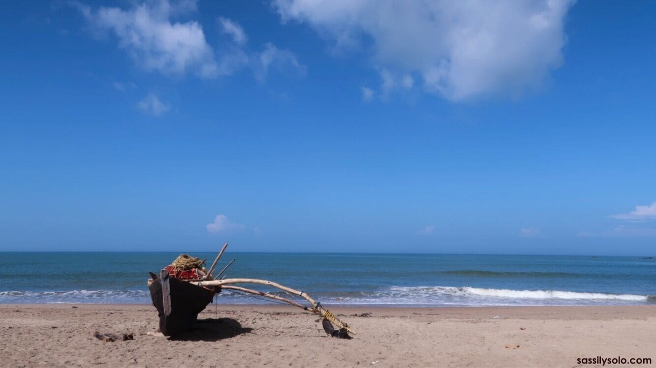 Amazing journeys and Goa! 

Check out the link in bio or copy here 👉🏼 https://wp.me/p8Rf0W-dv for more! 


#traveltales #goa #patnembeach #india #sassilysolo #travel #beaches #horizon #quiet #skyline #oceans #sands