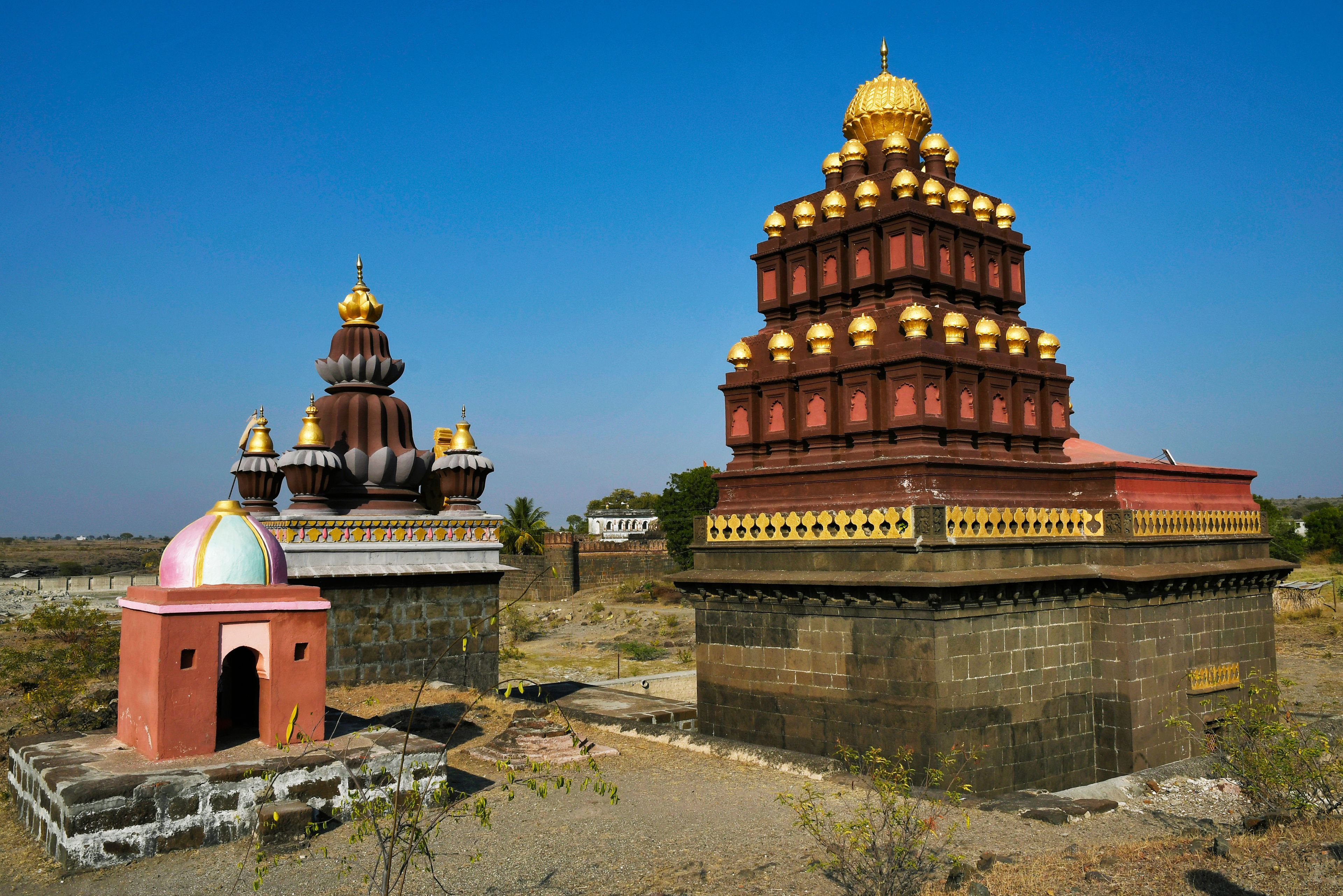 Shiva and Ganesh temple complex on the other side of river opposite Vitthal Temple, Palashi, Parner, Ahmednagar