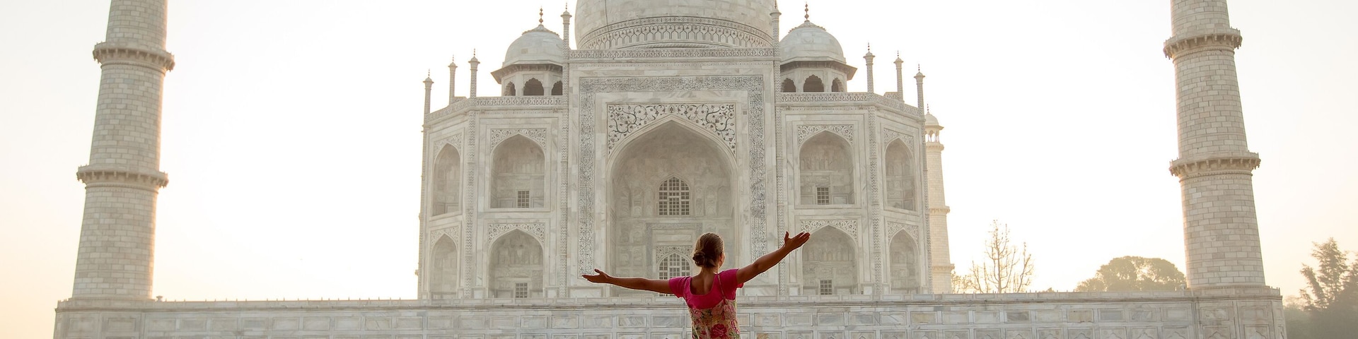 Taj Mahal in sunrise light, Agra, India