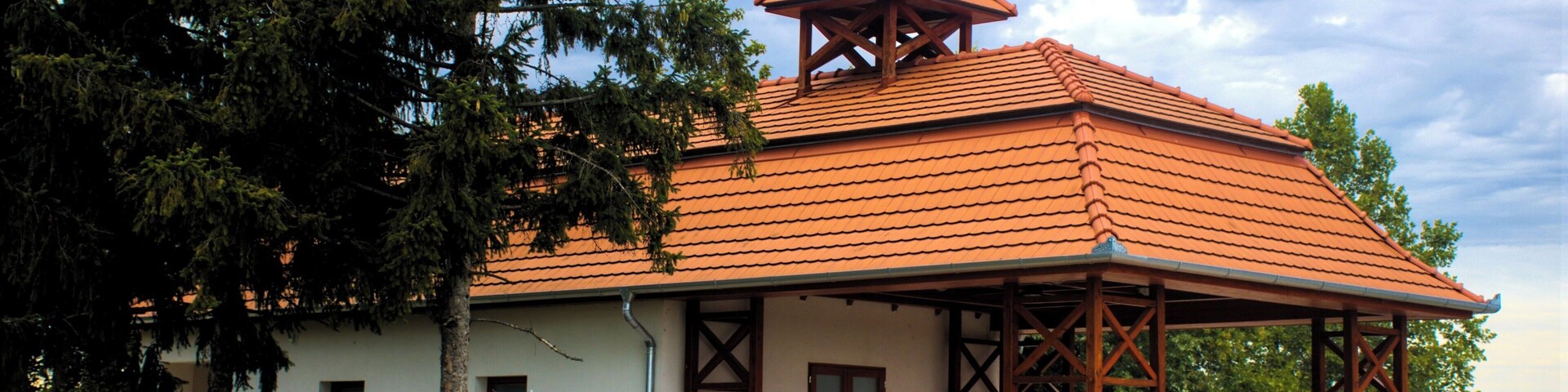 HDR photo of a house in Bösarkany