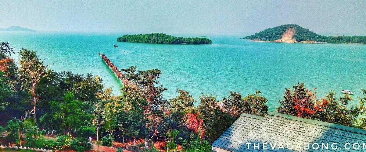 Sometimes places like this too exist in India .
#weekendgetaway from Bengal