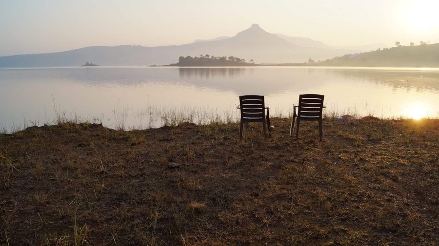 Shot during camping beside this beautiful lake located at lonavala, India. It was a blissful morning.
#india #lonavala #serene #lake #morningbliss #camping