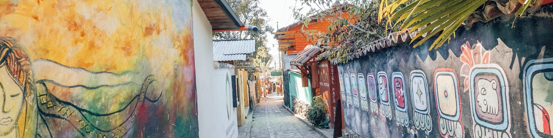 San Marcos is known for its art and yoga! The lifestyle in this lake side village is so peaceful and relaxing. Every corner there is new art to be found! On this photo, the painting to the right represents the Mayan calendar which Guatemala has done an amazing job with preserving the Mayan culture!
#culture #guatemala