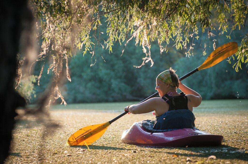 It was one of the most beautiful evenings of this year: we paddled to a cormorant reserve [I swore secrecy to my boyfriend :)], but I can still tell you this: if you venture into the Delta, you can actually drive along Chilia Branch if you haven't got much time on your hands; from Pardina, you can go left, under the bridge. It is so peaceful and beautiful and there are many canals (some larger than others) connecting you to maze-like vegetation and surprisingly-large lakes. We even saw pelicans! :)
#waterlust #GoldenHour

P.S. Kayaking the Delta--
https://bit.ly/33ZEcuT