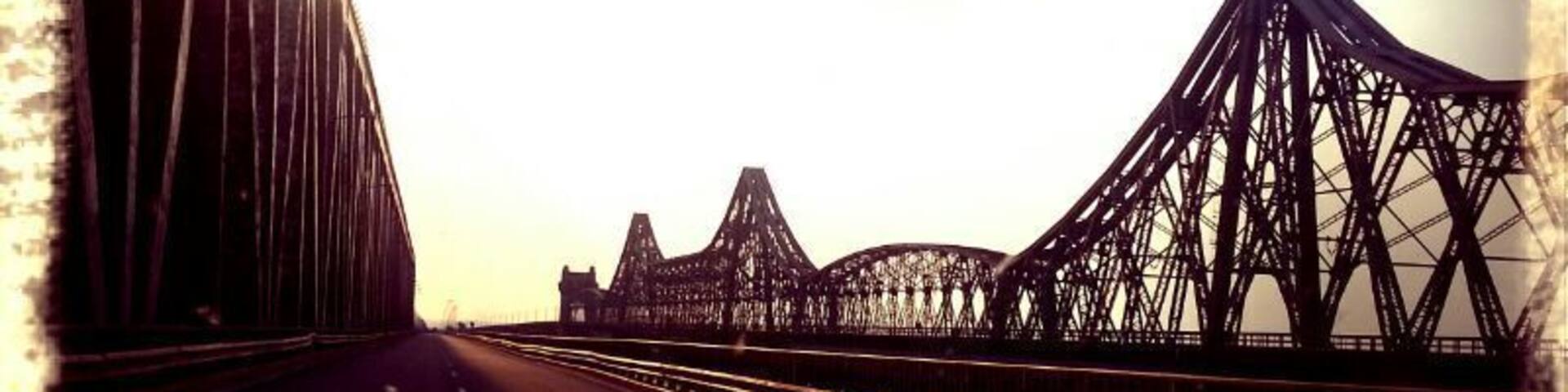 The Anghel Saligny Bridge (formerly King Carol I Bridge) connecting the cities of Cernavodă and Feteşti