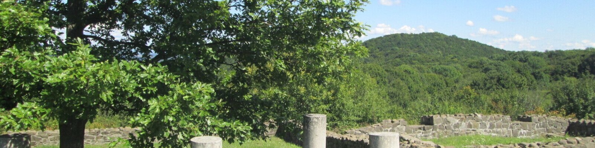 Porolissumย was an ancientย Romanย city in Dacia. Established as a military camp in 106 duringย Trajan's Dacian Wars, the city quickly grew through trade with the native Dacians and became the capital of theย provinceย Dacia Porolissensisย in 124. The site is one of the largest and best-preservedย archaeologicalย sites in modern-dayย Romania. It is 8ย km away from the modern city ofย Zalฤu, in Jac village,ย Creaca Commune, Sฤlaj County.