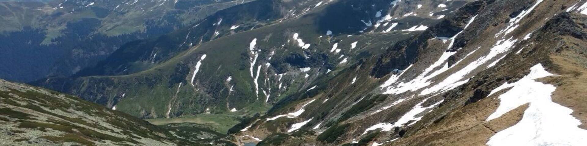 one of the most beautiful hikes I have done! good routes with good marking and ofcours amazing views!