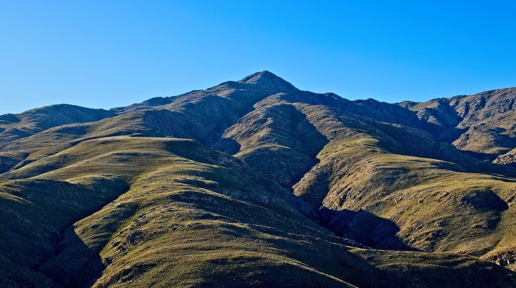 Saptoukop peak in the Kouga mountain range, South Africa.