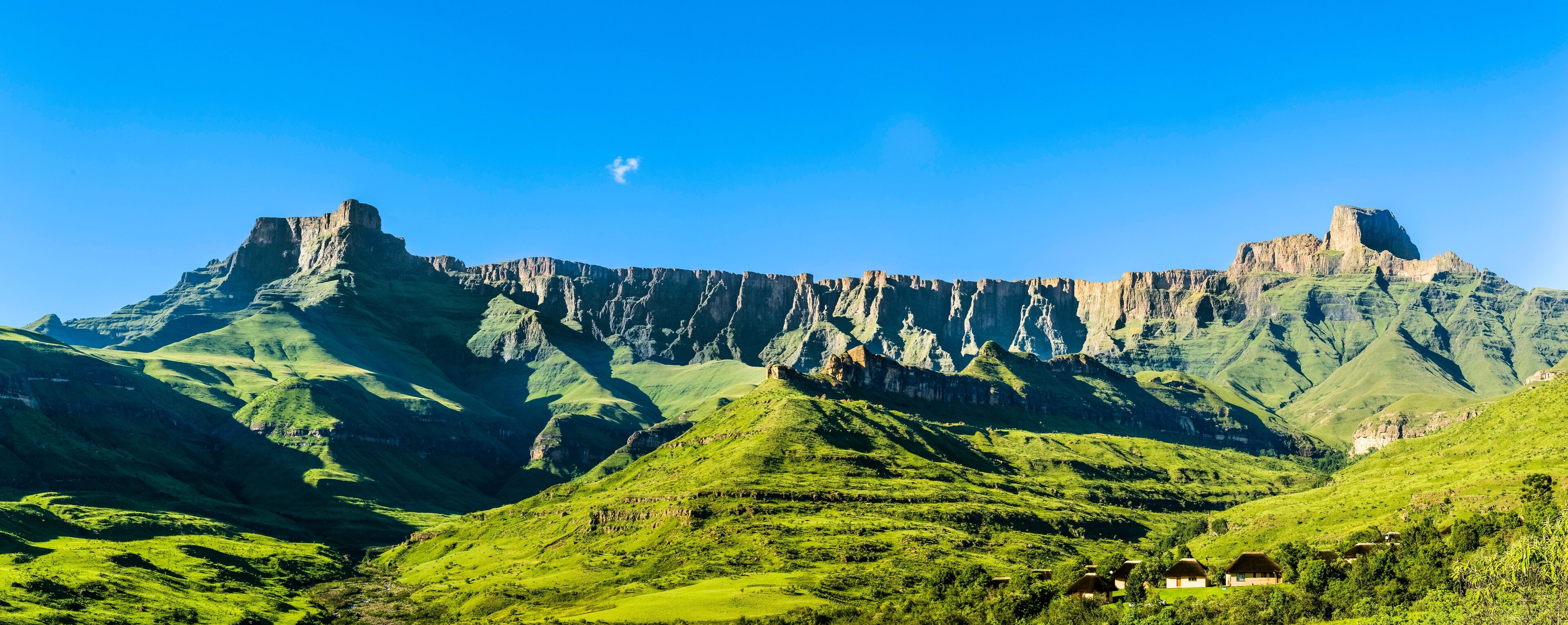 View of amphitheater Thendele Camp, Royal Natal National Park, Drakensberg, Kwazulu Natal, South Africa, Africa
