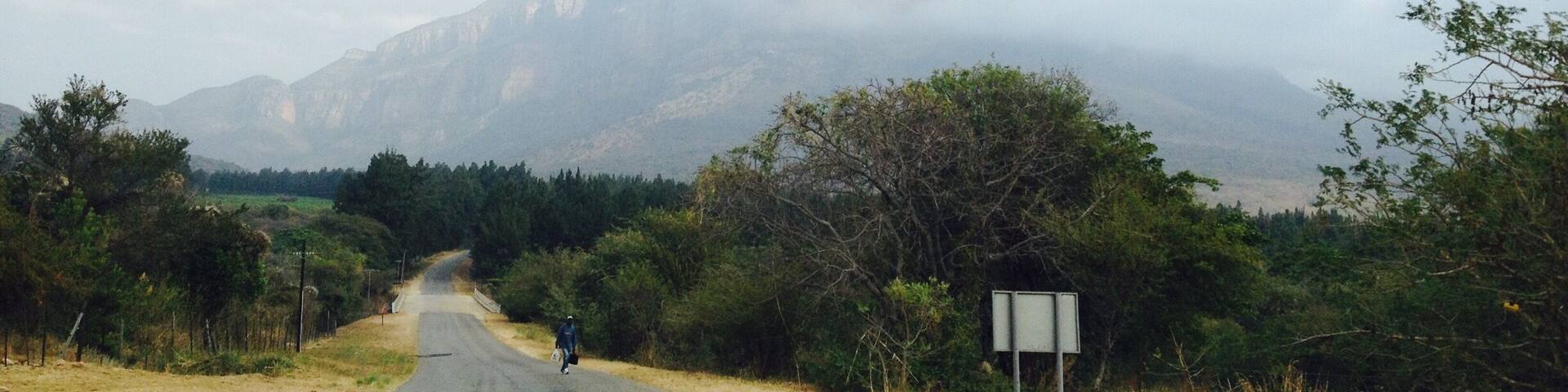 Road trip. Majestic mountains.