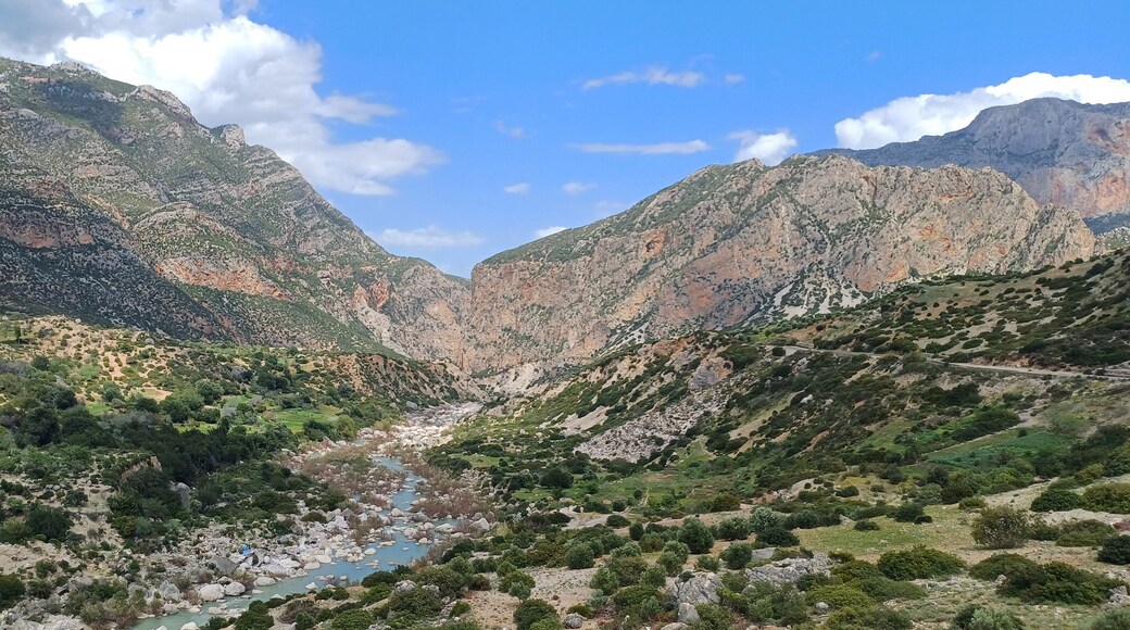 Atemberaubende Berglandschaft – Rifgebirge bei Akchour