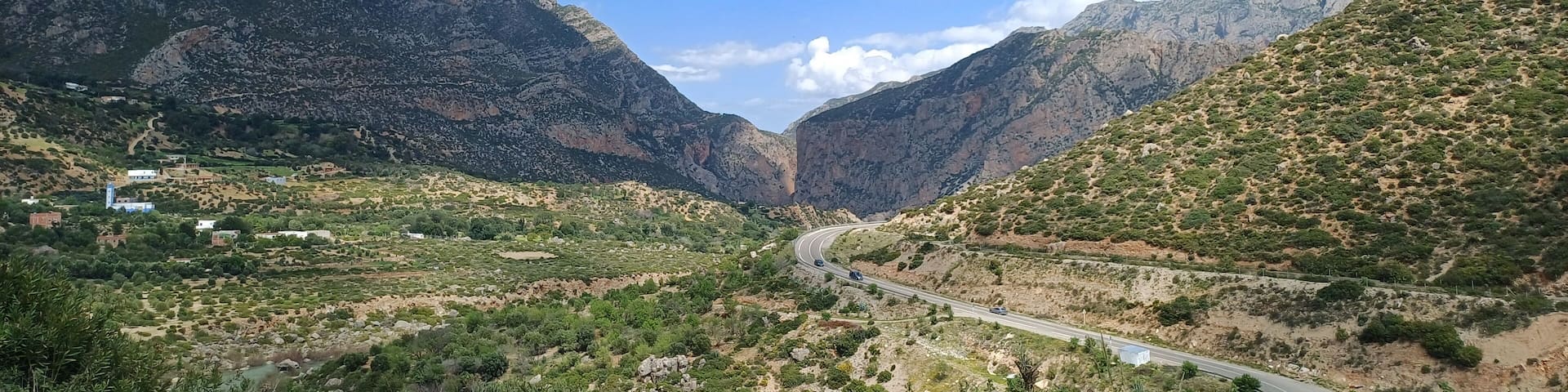 Atemberaubende Berglandschaft – Rifgebirge bei Akchour