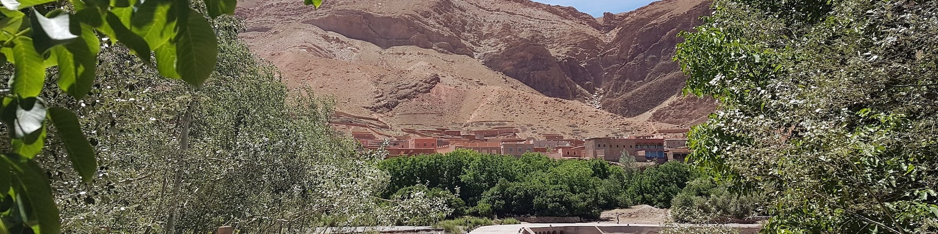 The first of many spectacular scenes during our full day journey from Dades Valley to the Valley of the Roses and beyond.
#morocco #spectacular #beautifulplaces