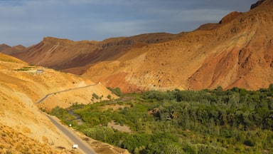 Ighil N'Oumgoun is a charming village located in the Drâa-Tafil